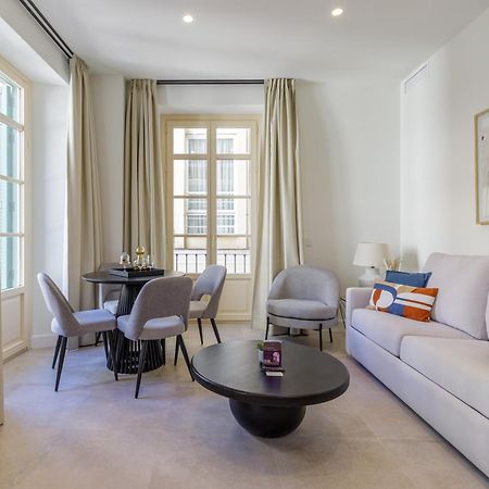 Plaza Del Siglo Suites & Boutique Apartments By Caleta Homes Málaga Exteriör bild