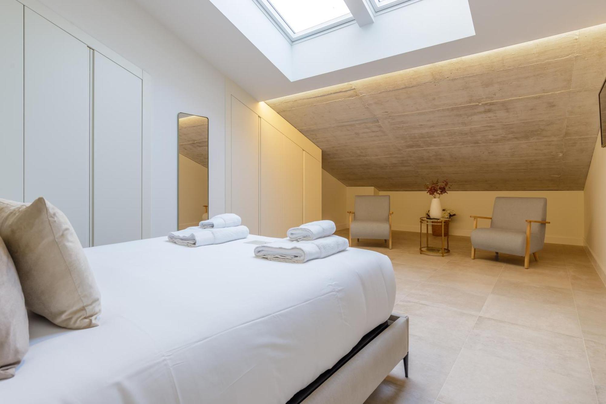 Plaza Del Siglo Suites & Boutique Apartments By Caleta Homes Málaga Exteriör bild